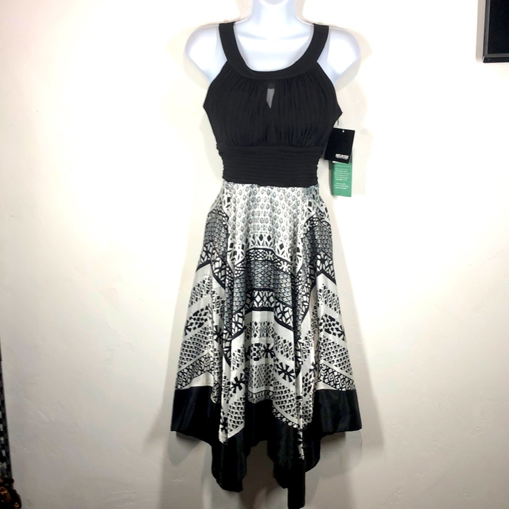NWT Melrose black and white dress size 4